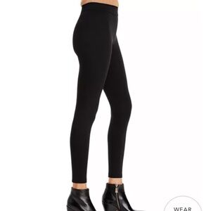 Like New Black Vince Pull On Legging Pants, size small